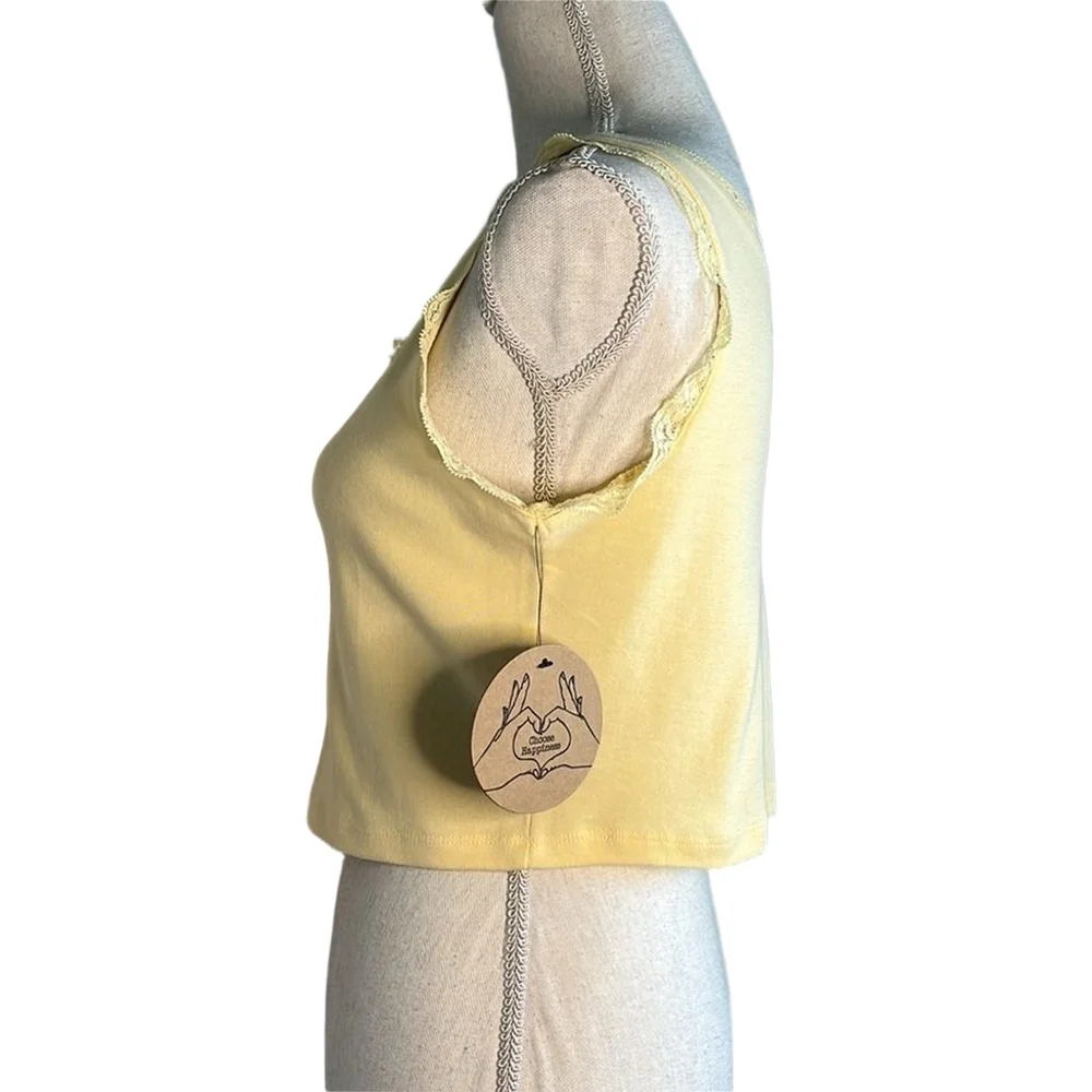 "VIBE N'" PASTEL YELLOW CALIFORNIA CROP TOP - Picture 3 of 6